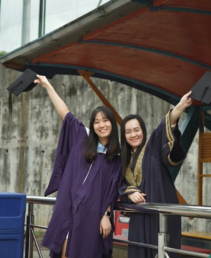 Купите диплом вуза с занесением в реестр быстро